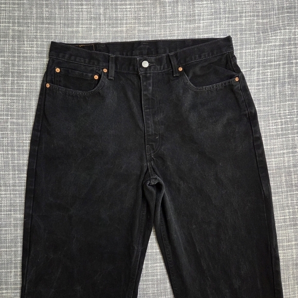 Levi's 550 Jeans Relaxed Fit Black Straight/Tapered Men's 38X32 (actual 37X31) - Picture 3 of 13